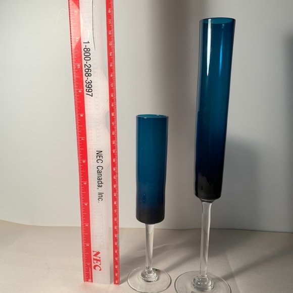 Two Gorgeous long-stemmed glass Vases, sizes 8" and 12", Marine Blue - Picture 3 of 10